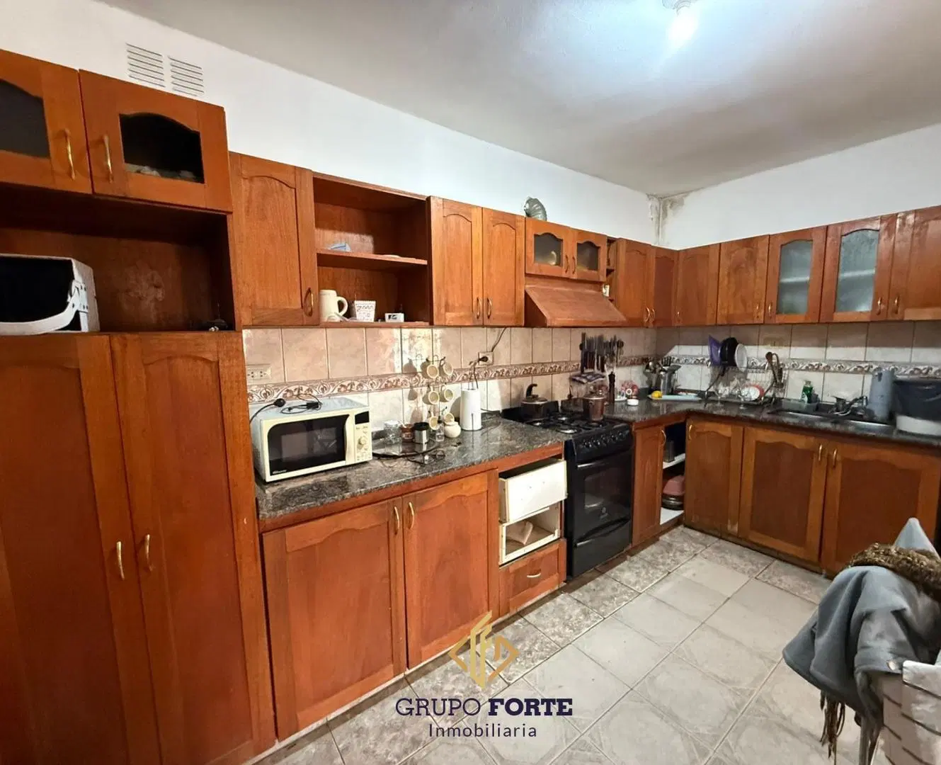 CASA MAS DEPARTAMENTO EN VENTA, VILLA CARLOS PAZ 4