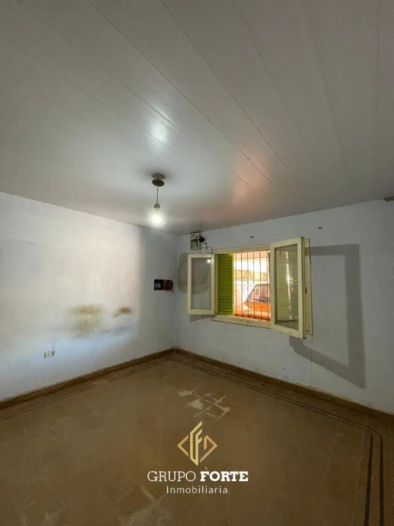 Casa con departamento en venta - Alto Alberdi 5