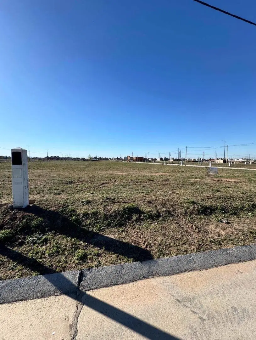 OPORTUNIDAD EN DOCTA! LOTE EN VENTA EXCELENTE UBICACION 2