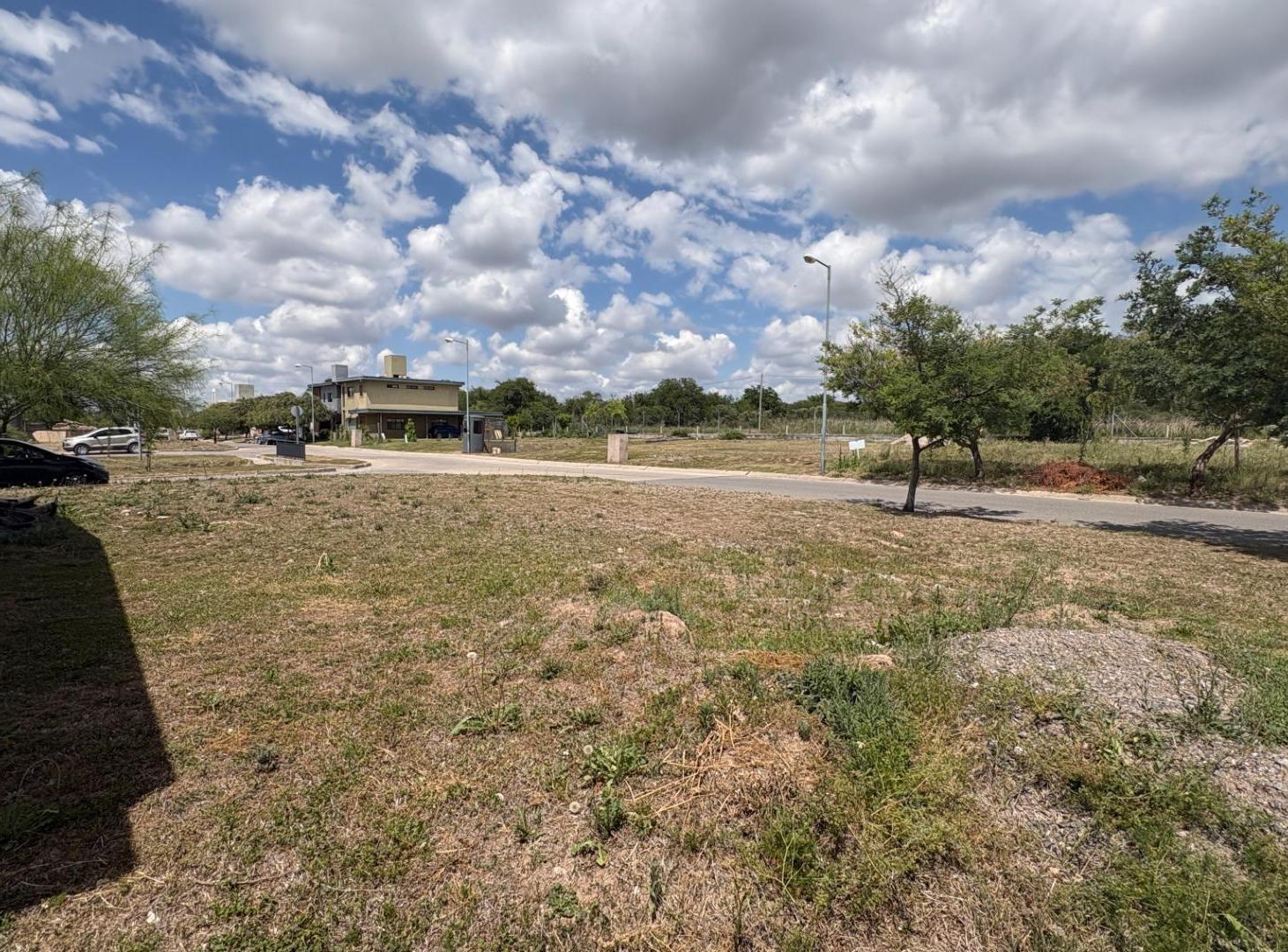 LOTE EN DOCTA BOULEVARD LISTO PARA ESCRITURAR