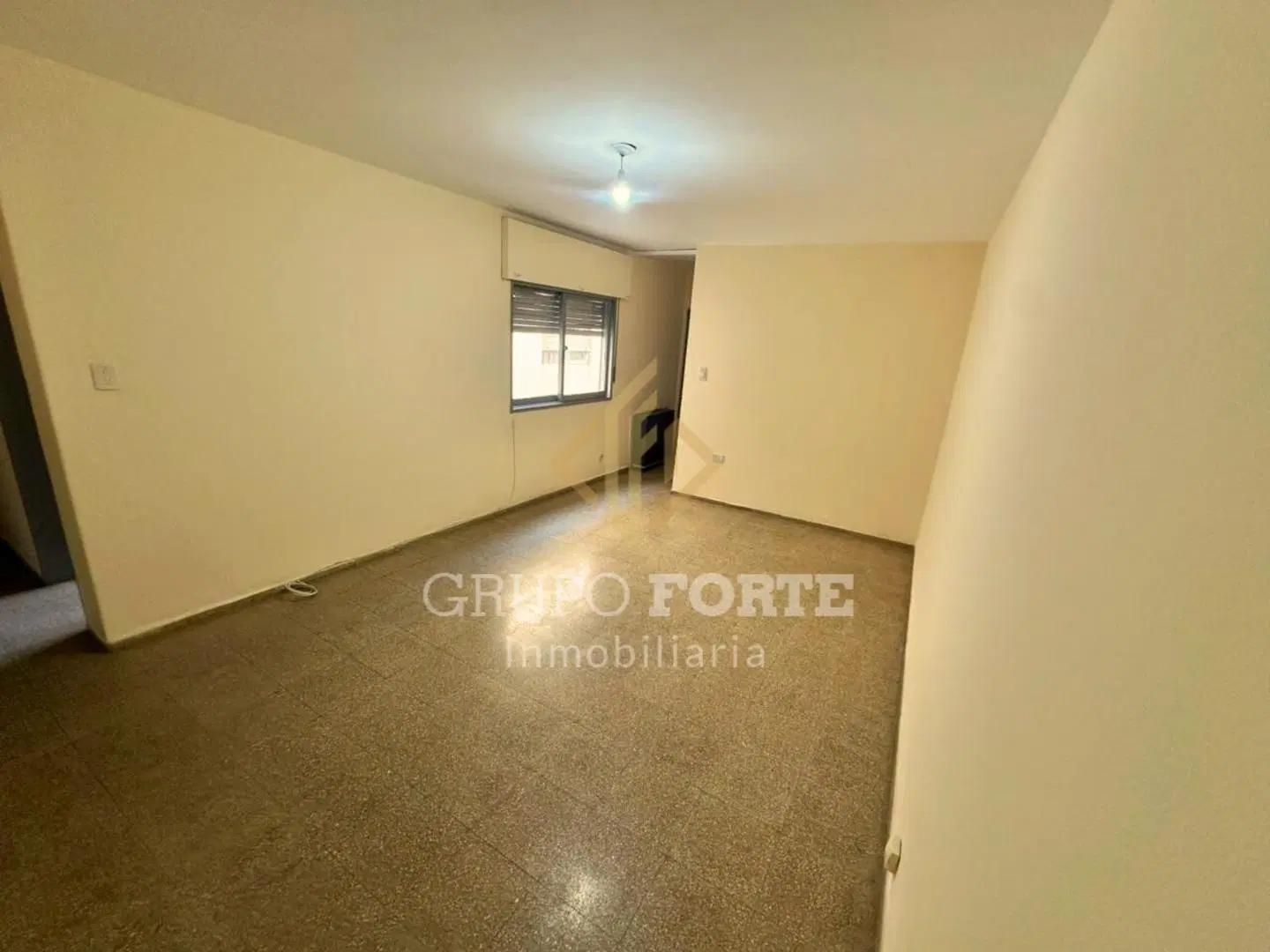 Departamento en venta, Alberdi 5