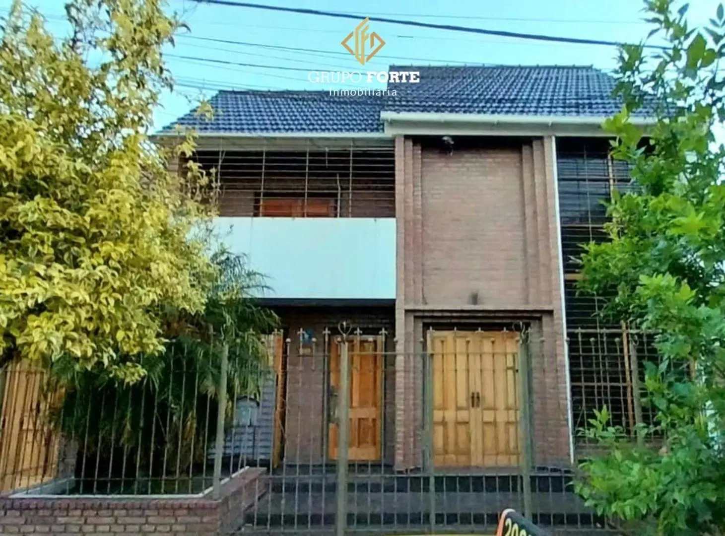 CASA DE CATEGORÌA EN VENTA EN PUEYRREDÓN 4