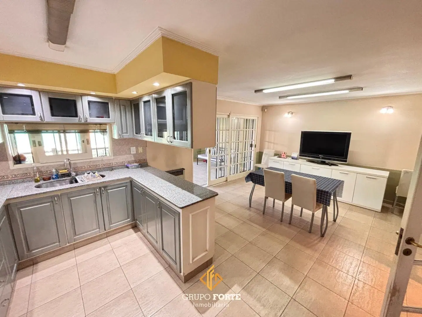 Casa en venta en Cerro de las Rosas 5