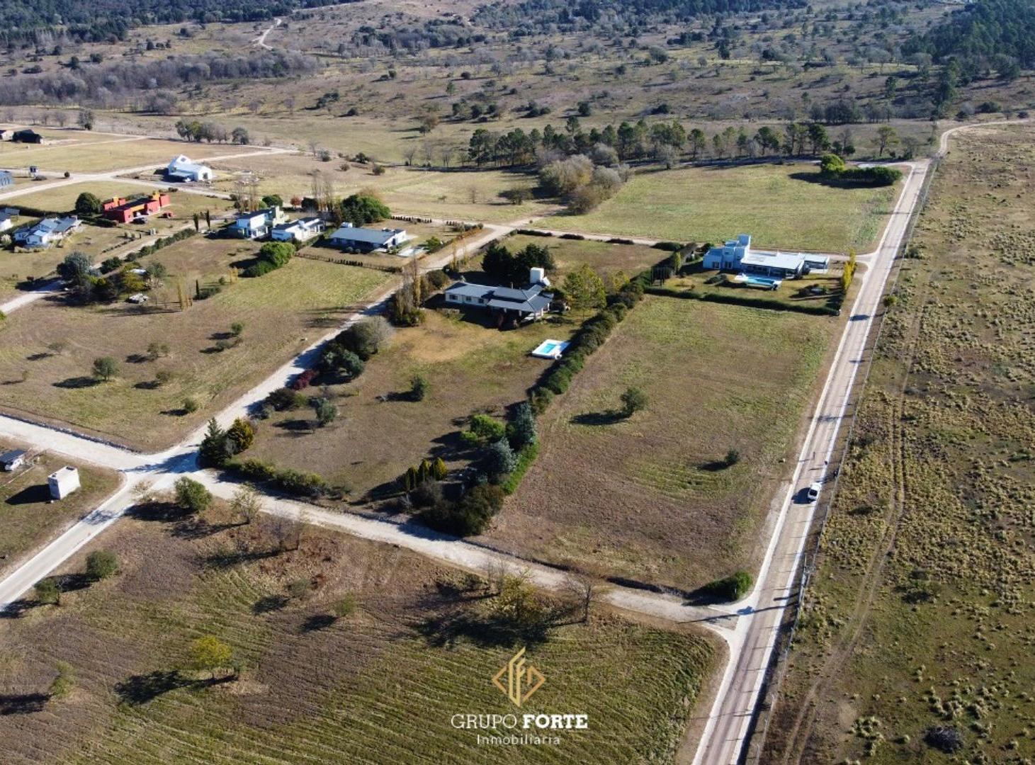 Terreno en venta en Altos del Corral - LOS REARTES