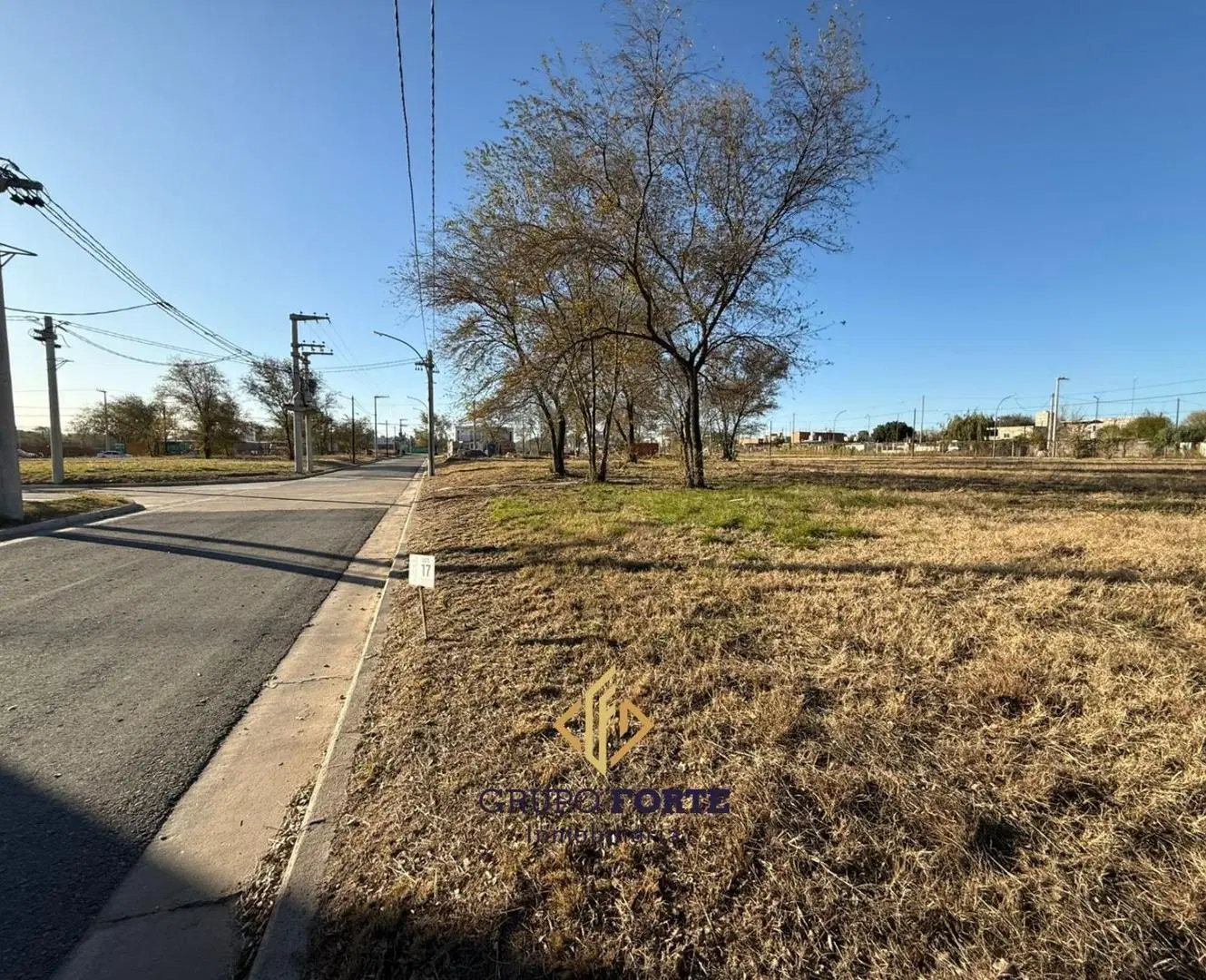 LOTE EN VENTA , BARRIO NORTE 1 8