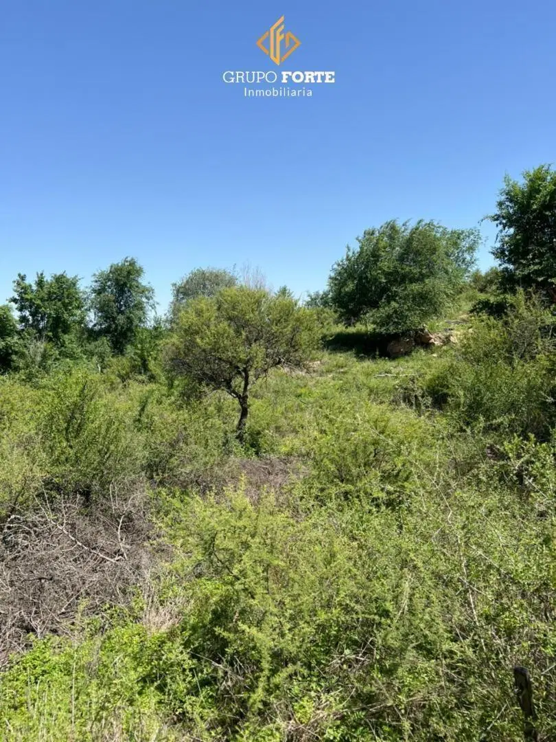 Lote en venta en Villa Parque Siquiman 3