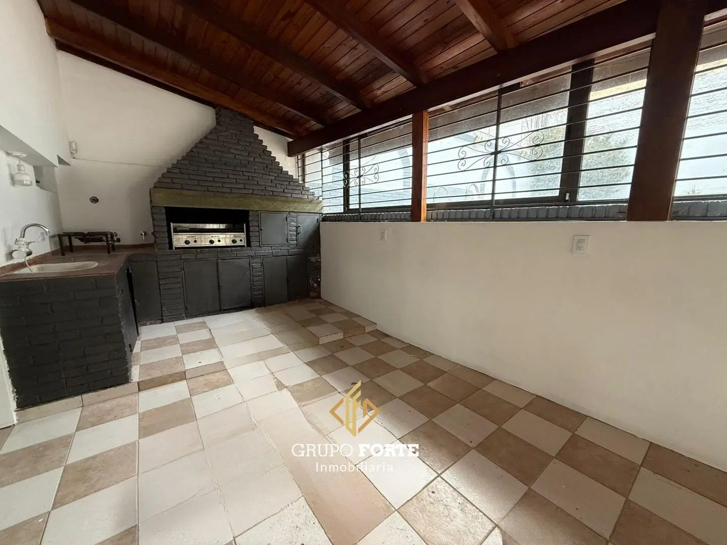 Casa en Alquiler Lomas de San Martin 2
