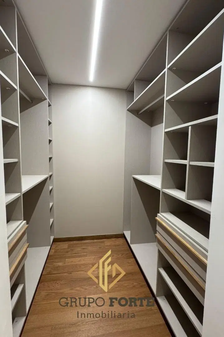 Departamento de Categoría en Venta | Puro Cerro | 2 Dorm. 5