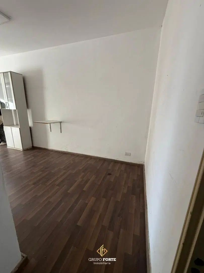 MONOAMBIENTE EN VENTA CENTRO - FRENTE CON BALCON 3