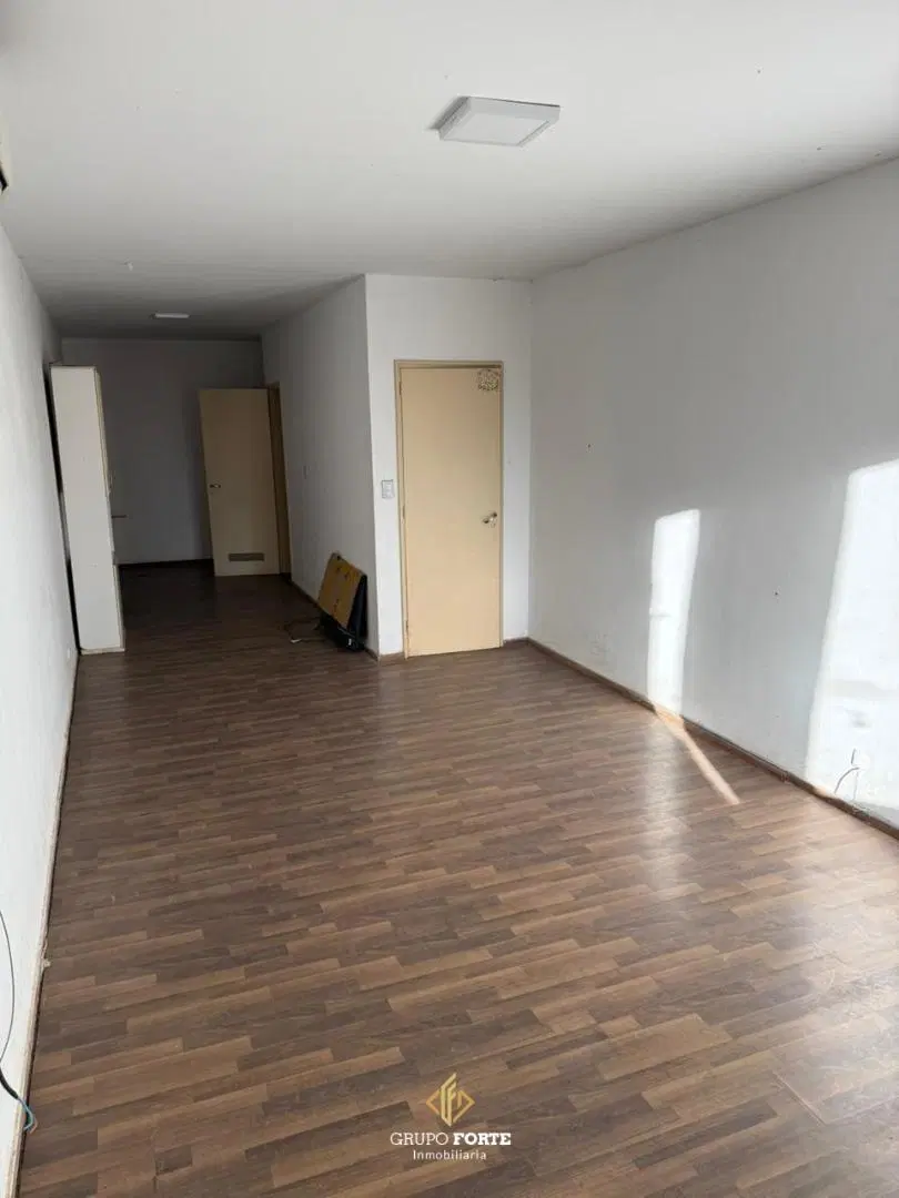 MONOAMBIENTE EN VENTA CENTRO - FRENTE CON BALCON 4