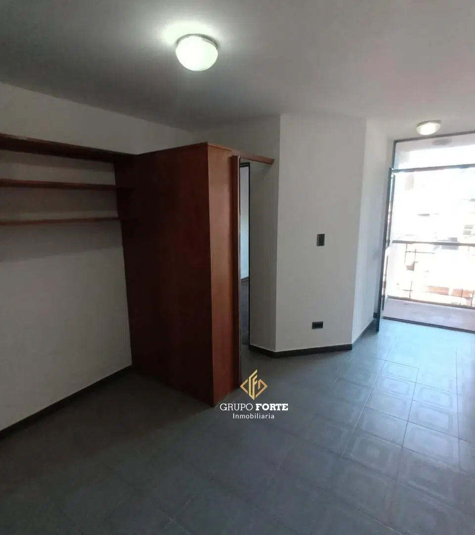 Oportunidad Departamento Centrico 8