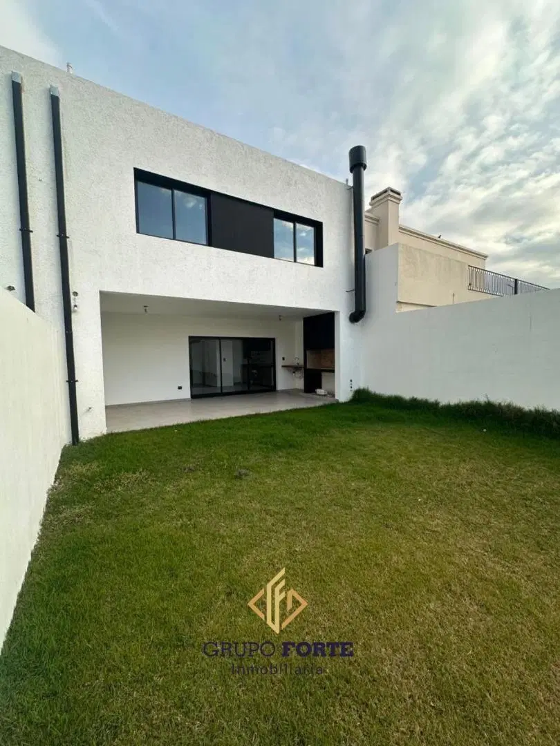 DUPLEX EN VENTA A ESTRENAR EN DOCTA ETAPA 1 2