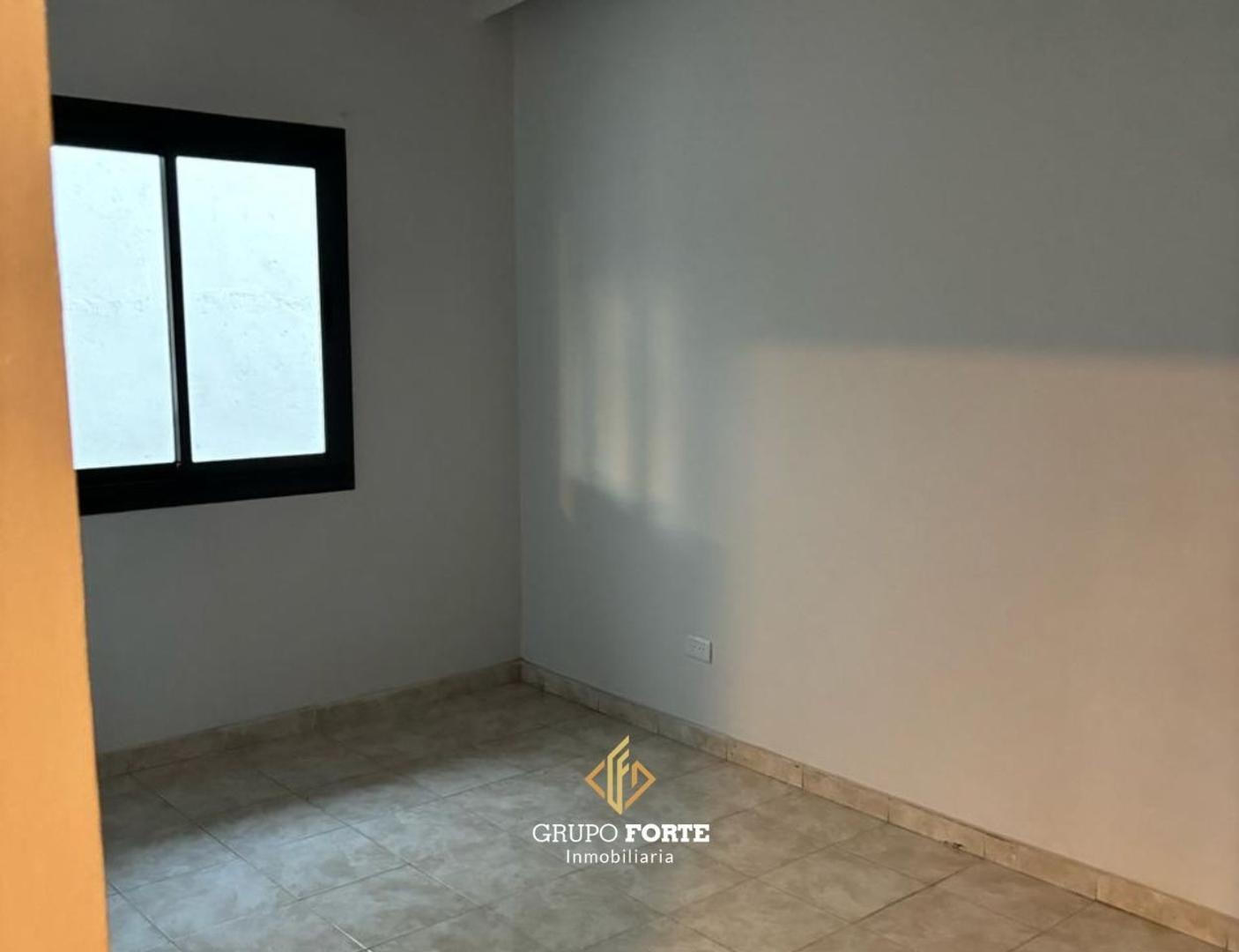 Foto de DEPARTAMENTO REMODELADO EN VENTA EN VILLA CARLOS PAZ, imagen 5