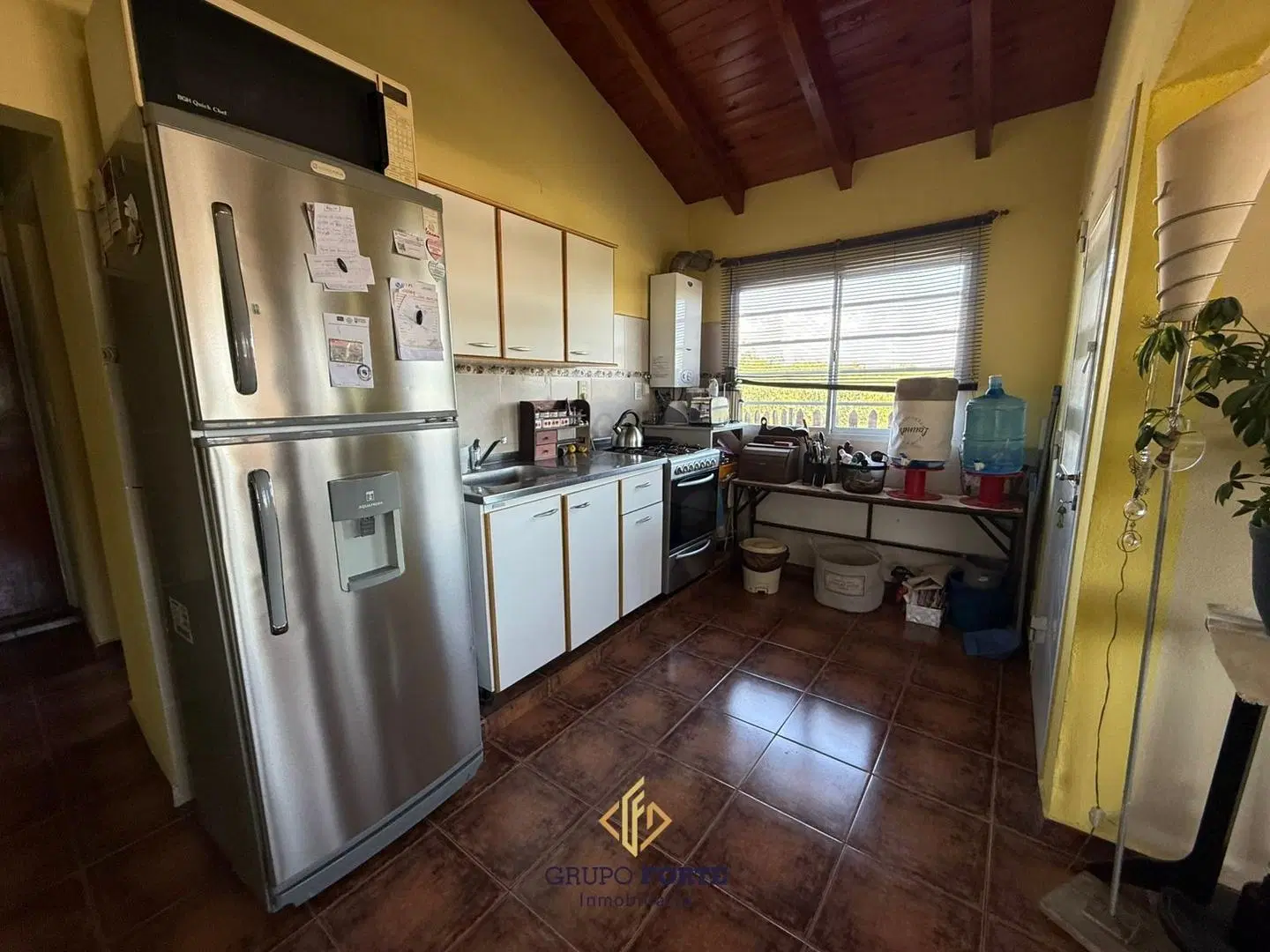 CASA EN VENTA CON DEPARTAMENTO EN BARRIO BECCIU, CARLOS PAZ 3