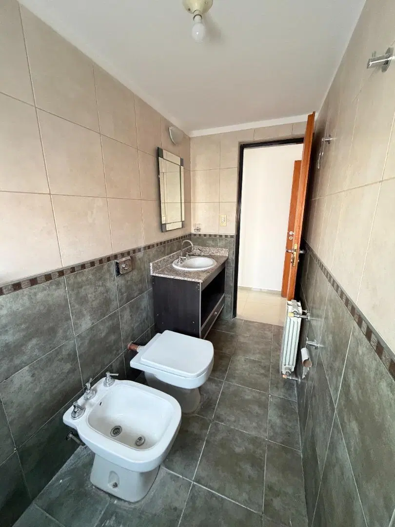 DEPARTAMENTO EN ALQUILER EN ALBERDI - CENTRO 1