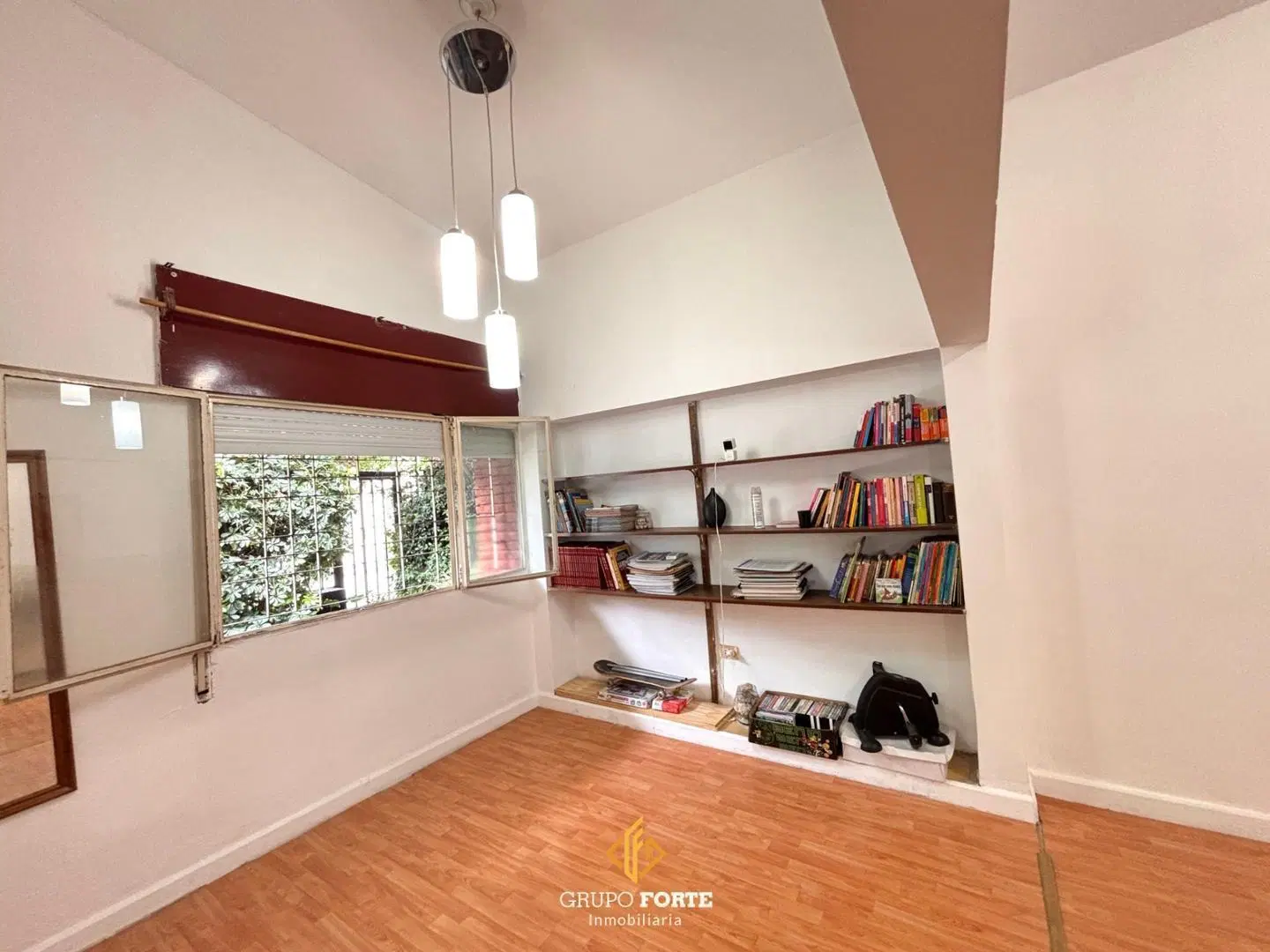 Casa en venta en Maipu 5