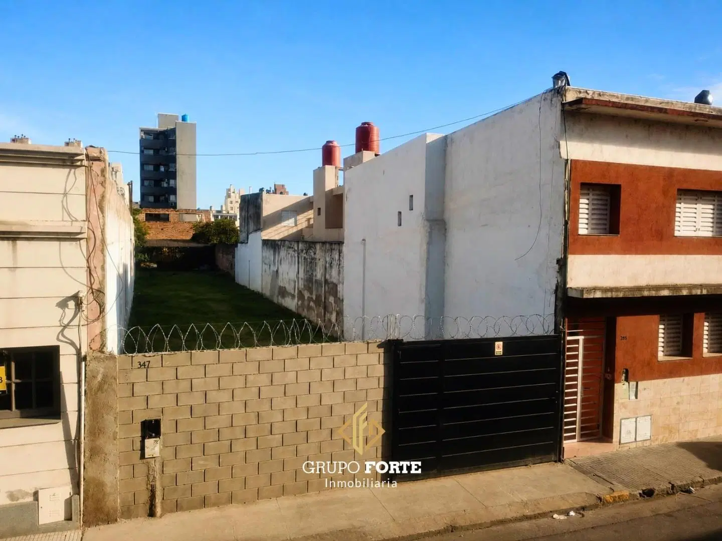 Terreno en venta- ALBERDI 3
