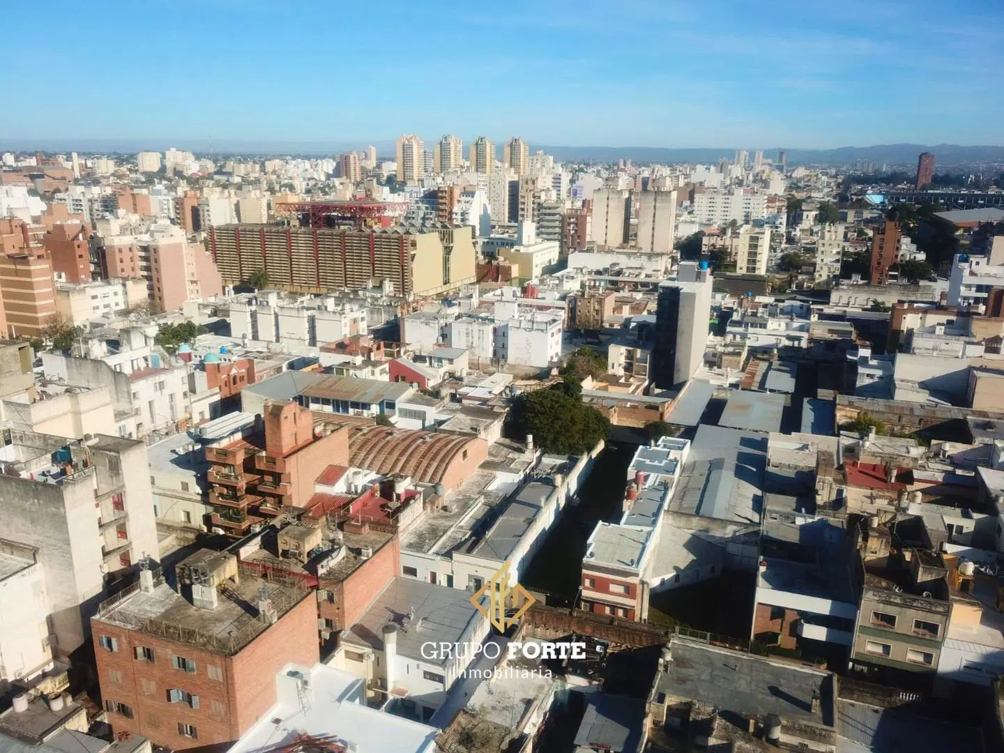 Terreno en venta- ALBERDI 5
