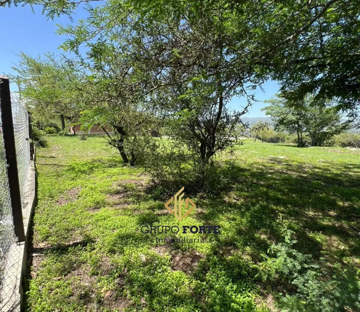 LOTE EN VENTA EN PARQUE SIQUIMAN, CERRADO CON ESCRITURA 8