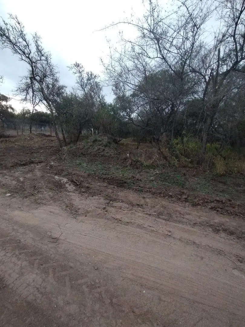 Lote en venta en B° Aires del Nordeste con servicios 4