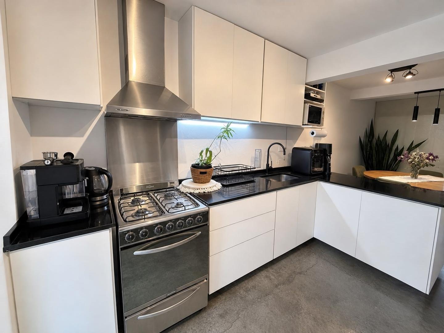 Foto de PISO COMPLETO EN VENTA EN NUEVA CORDOBA, imagen 2