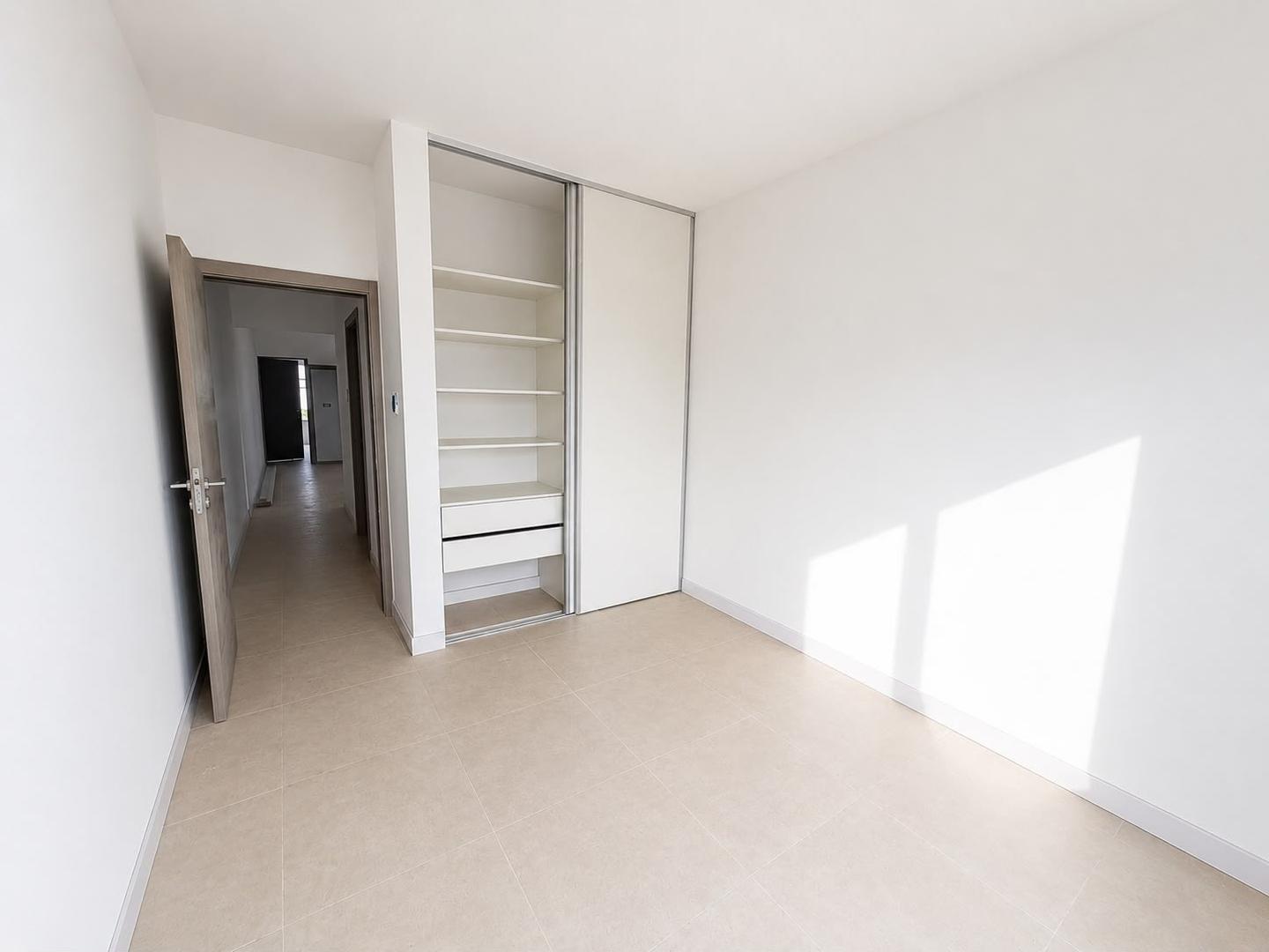 Foto de DUPLEX EN VENTA EN BARRIO NORTE 1, PATIO AMPLIO FINANCIADO, imagen 4