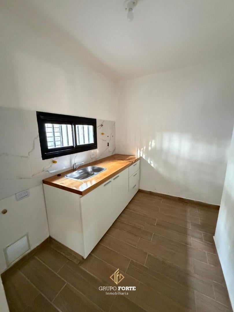 Foto de OPORTUNIDAD! CASA EN VENTA EN LA CALERA, imagen 2