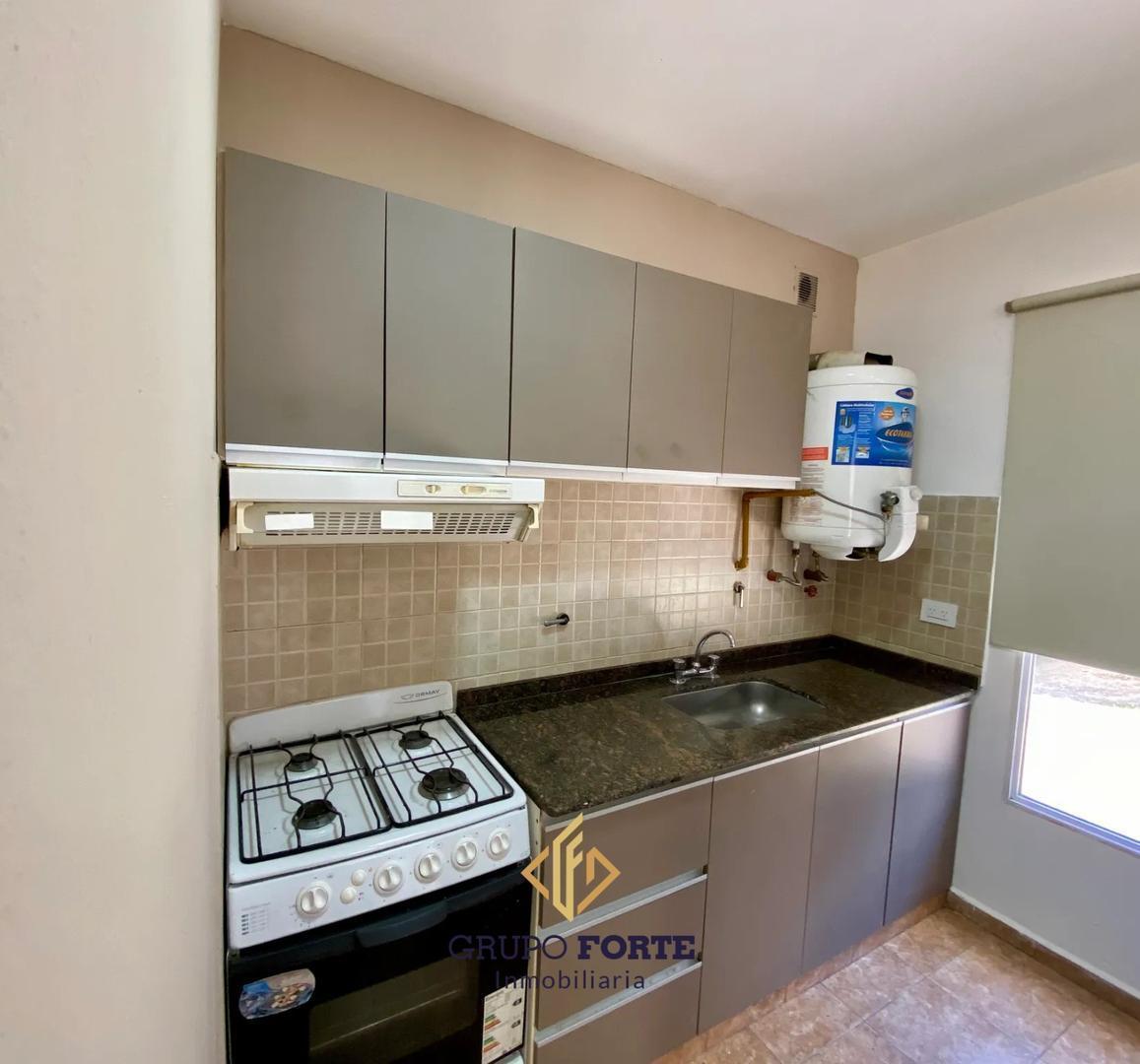 Foto de DUPLEX EN VENTA APTO CREDITO EN VILLA CARLOS PAZ, imagen 4