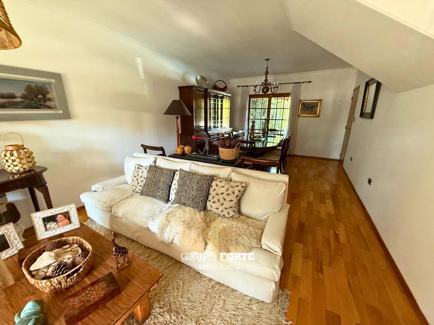 Foto de Vendo casa en URCA, 4 DORMITORIOS, imagen 5