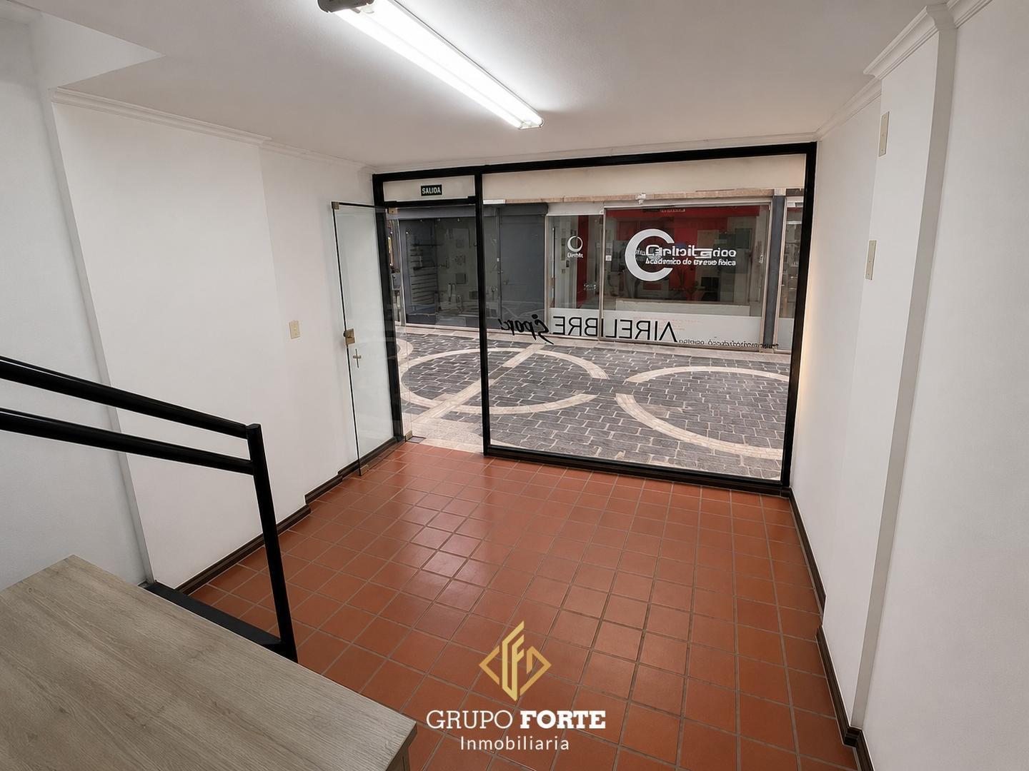 Foto de LOCAL COMERCIAL - GALERIA JARDIN, imagen 1