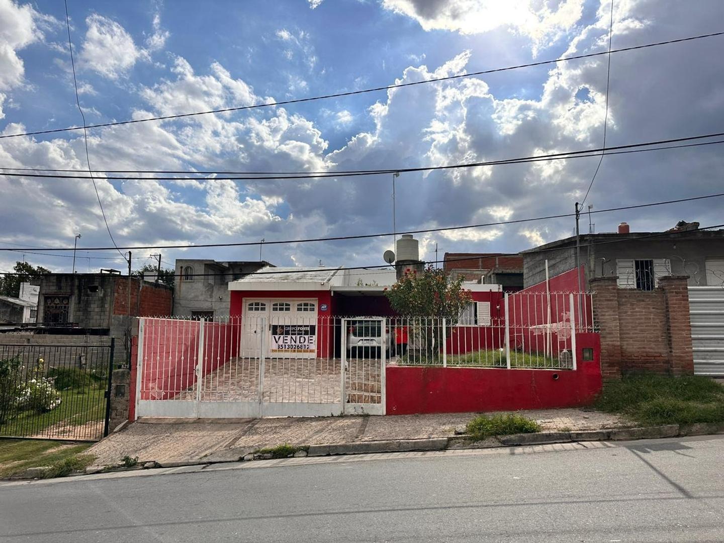 Foto de Casa en VENTA - 3 dormitorios en San Ignacio, imagen 1