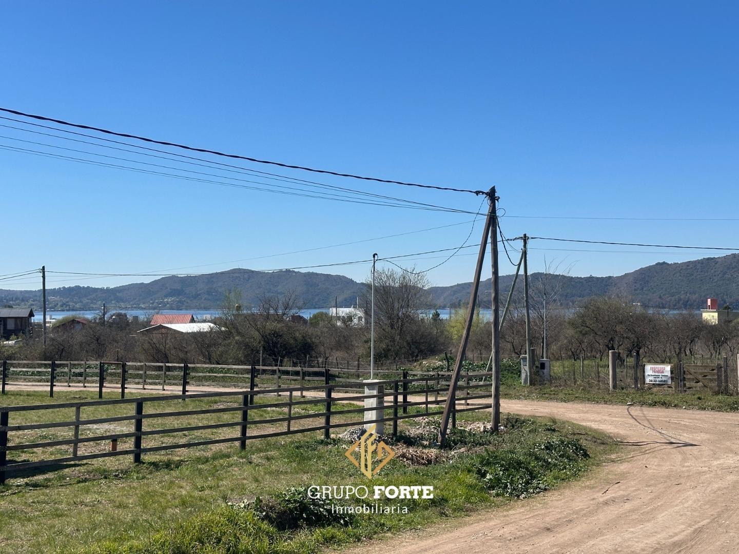 Foto de LOTE EN LOS ESPINILLOS CON ESCRITURA, imagen 2