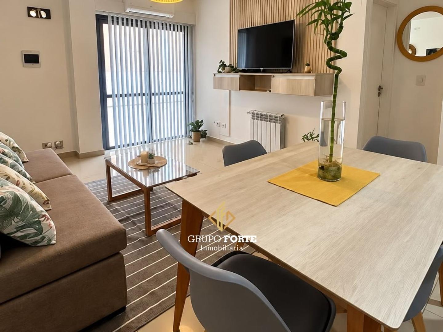 Foto de Departamento venta Villa Carlos Paz patio y pileta, imagen 1