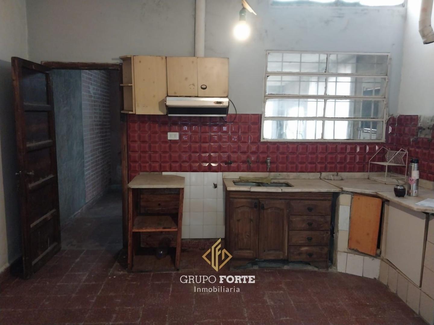 Foto de CASA DE 3 DORMITORIOS EN BARRIO COMERCIAL, imagen 5