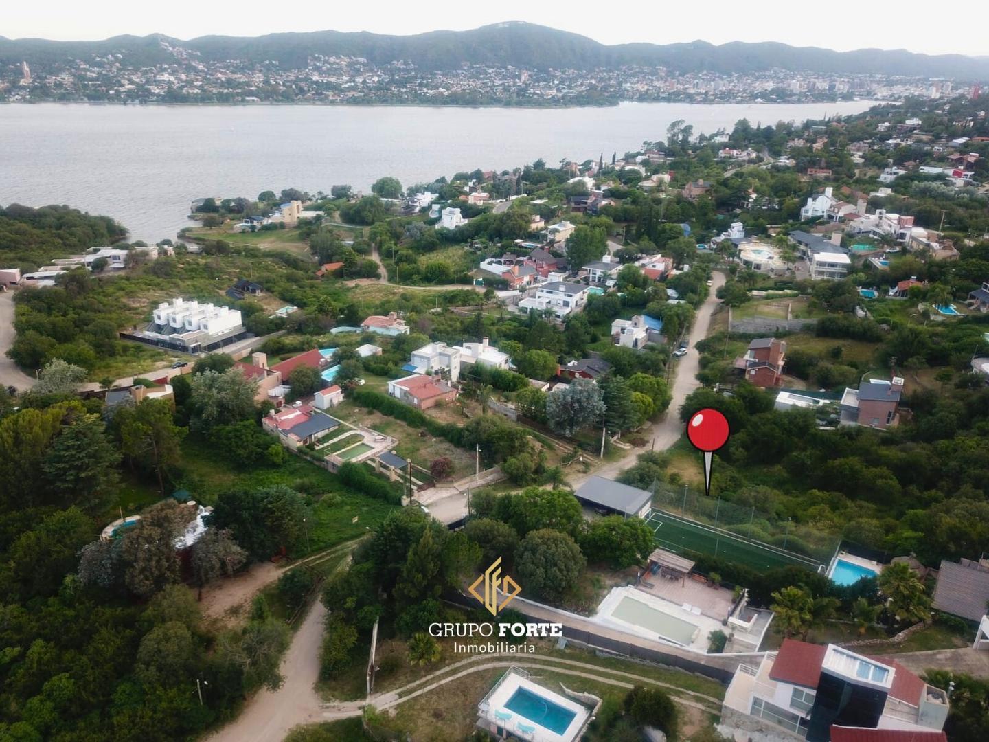 Vendo Terreno- Villa del Lago, CARLOS PAZ