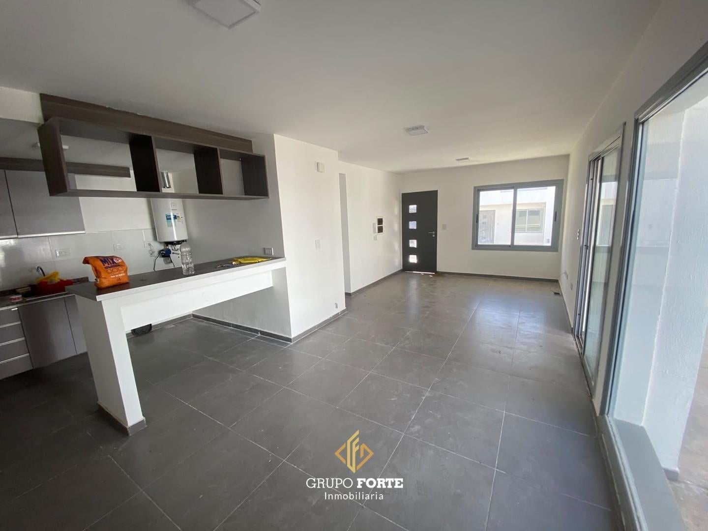 Foto de DUPLEX EN HOUSING CUESTA COLORADA 3 DORM, imagen 1