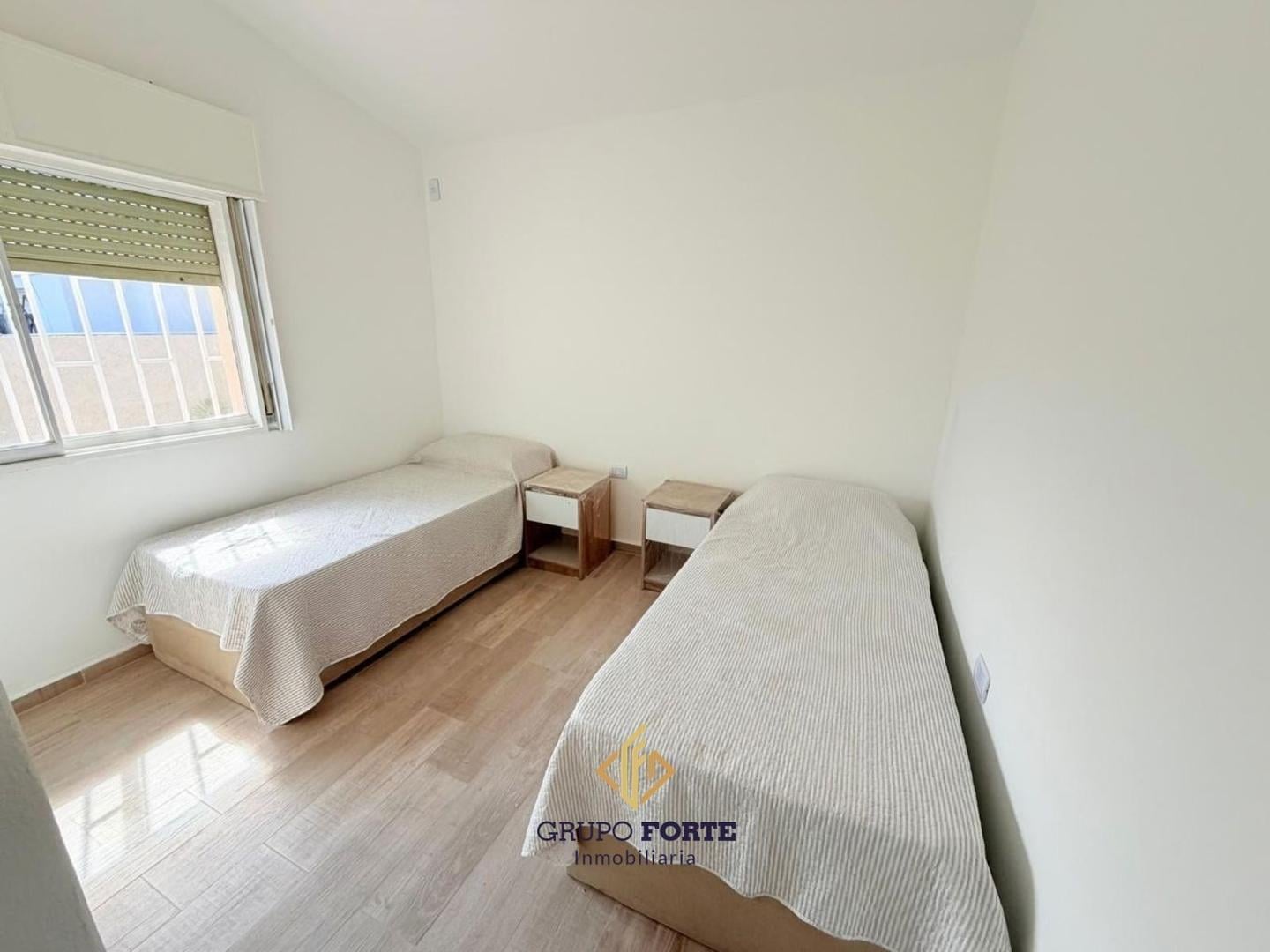 Foto de CASA PH REMODELADA EN VENTA CERCA DEL CENTRO DE CARLOS PAZ, imagen 2
