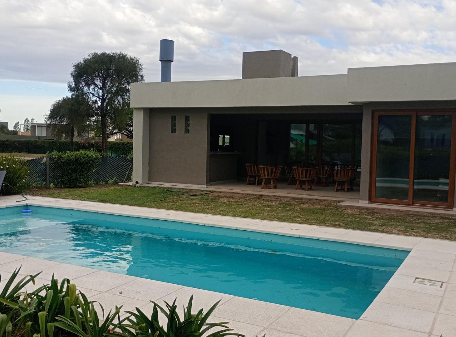 Foto de Casa de categoria amoblada en el Country Valle del Golf, imagen 2
