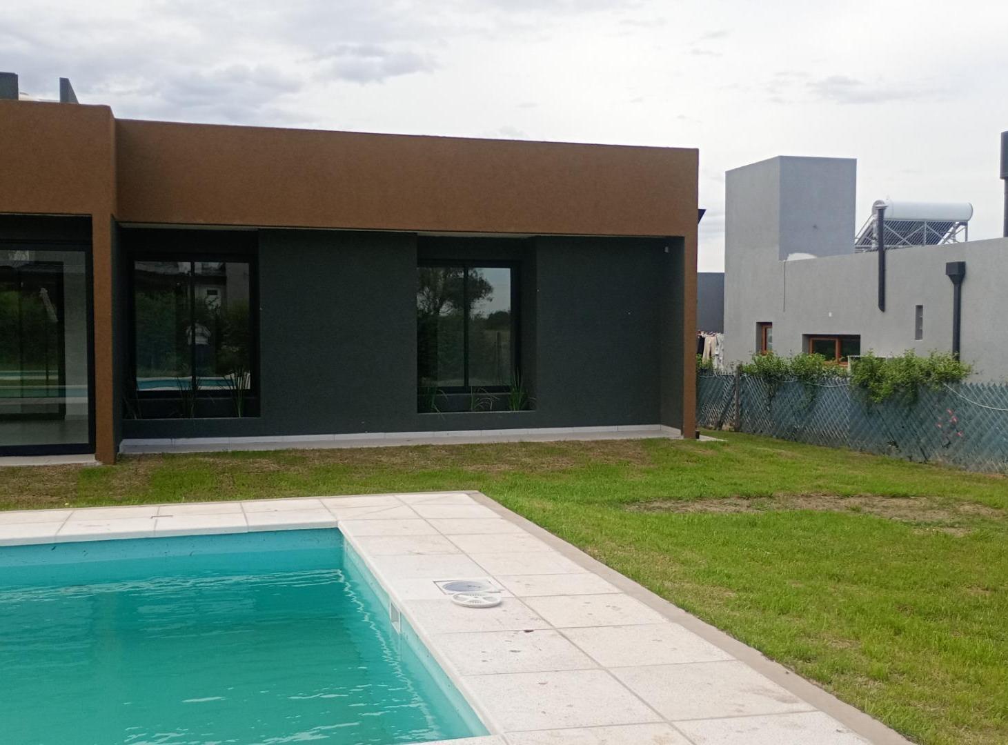Foto de Casa de categoria a estrenar en Country Valle del Golf, imagen 4