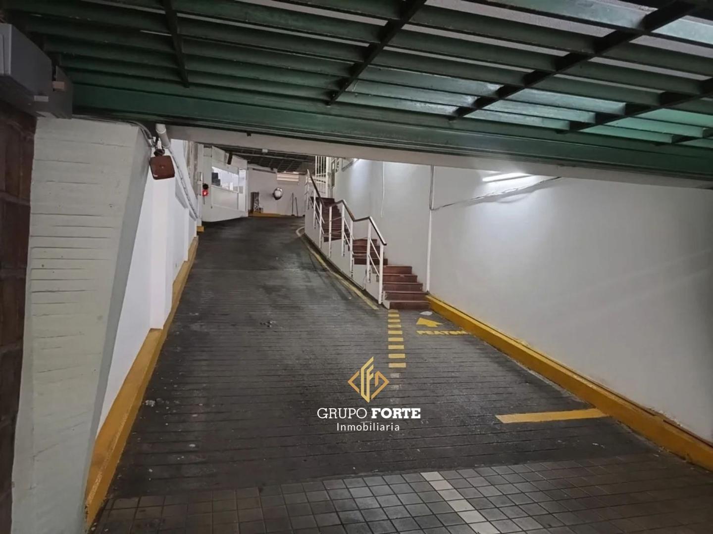 Foto de Cochera a la Venta zona centrica, imagen 3