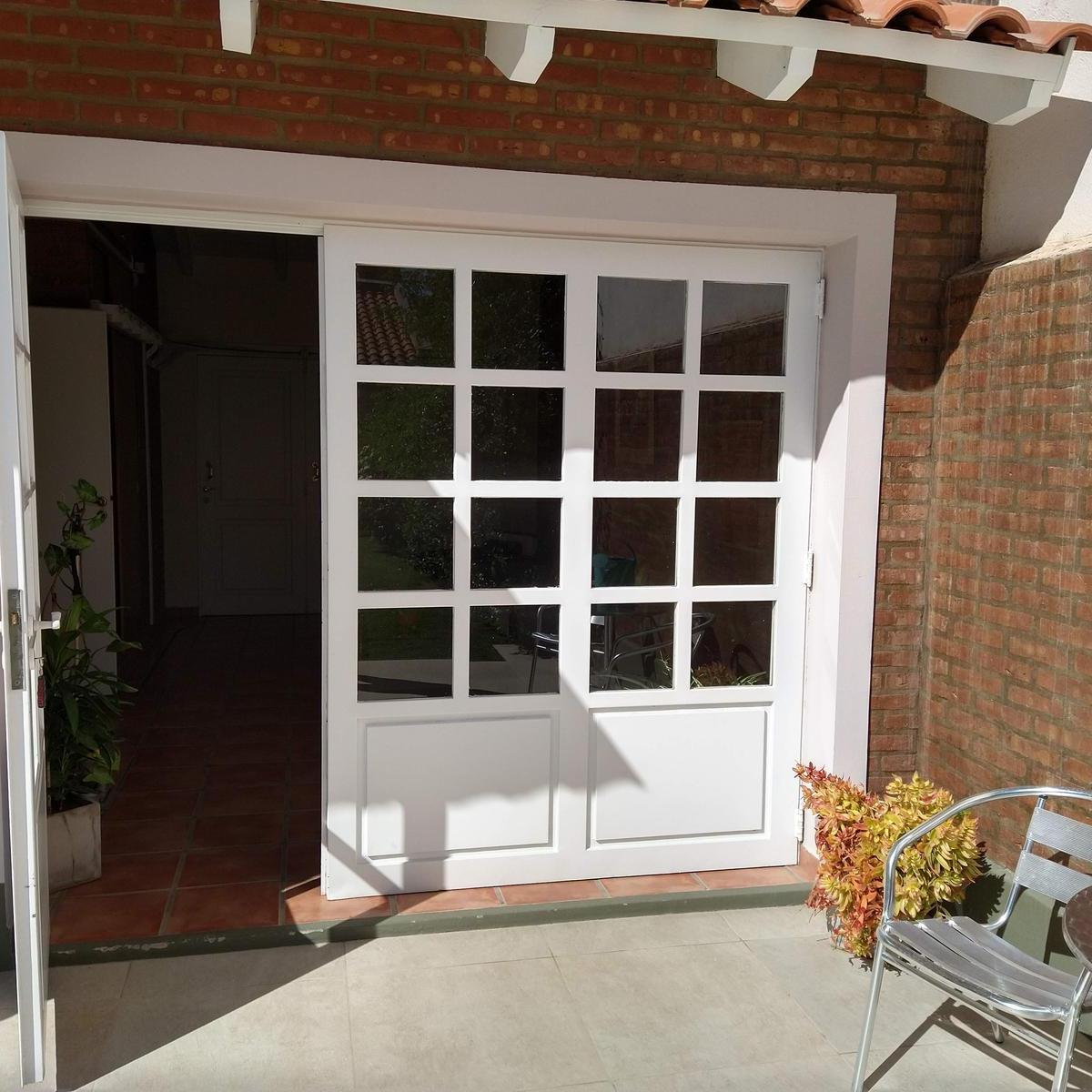 Casa Amplia Tipo Chalet con Piscina en Venta - Barrio Manzanar, Ciudad de Cipolletti 4
