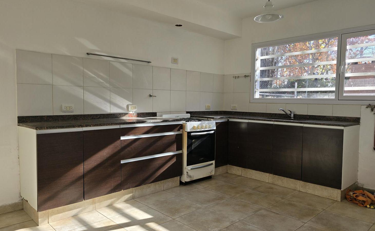 Foto de Duplex 3 Dorm - en alquiler barrio cerrado El Maiten (z/Club Aleman), imagen 4