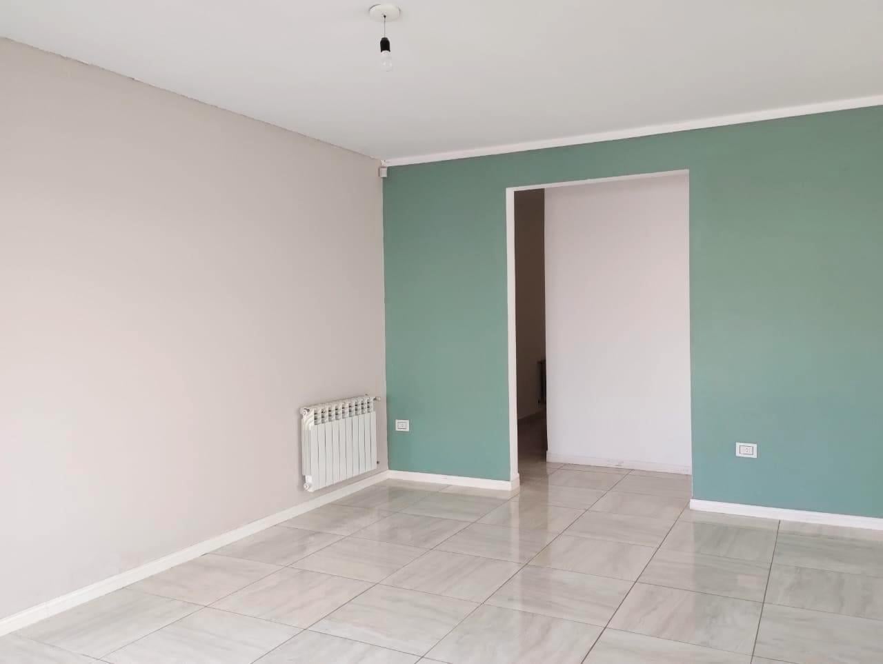 Foto de Casa en ALQUILER 3 DORMITORIOS con amplio quincho, imagen 1