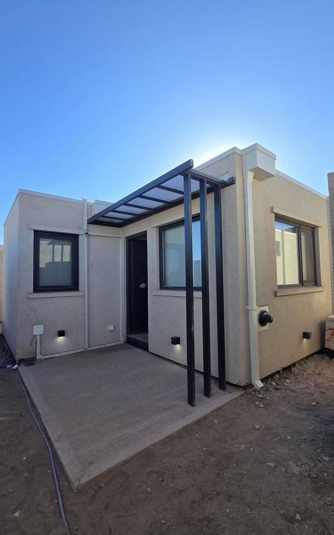 Foto de VENTA - CASAS 2 DORMITORIOS - AÑELO, imagen 2