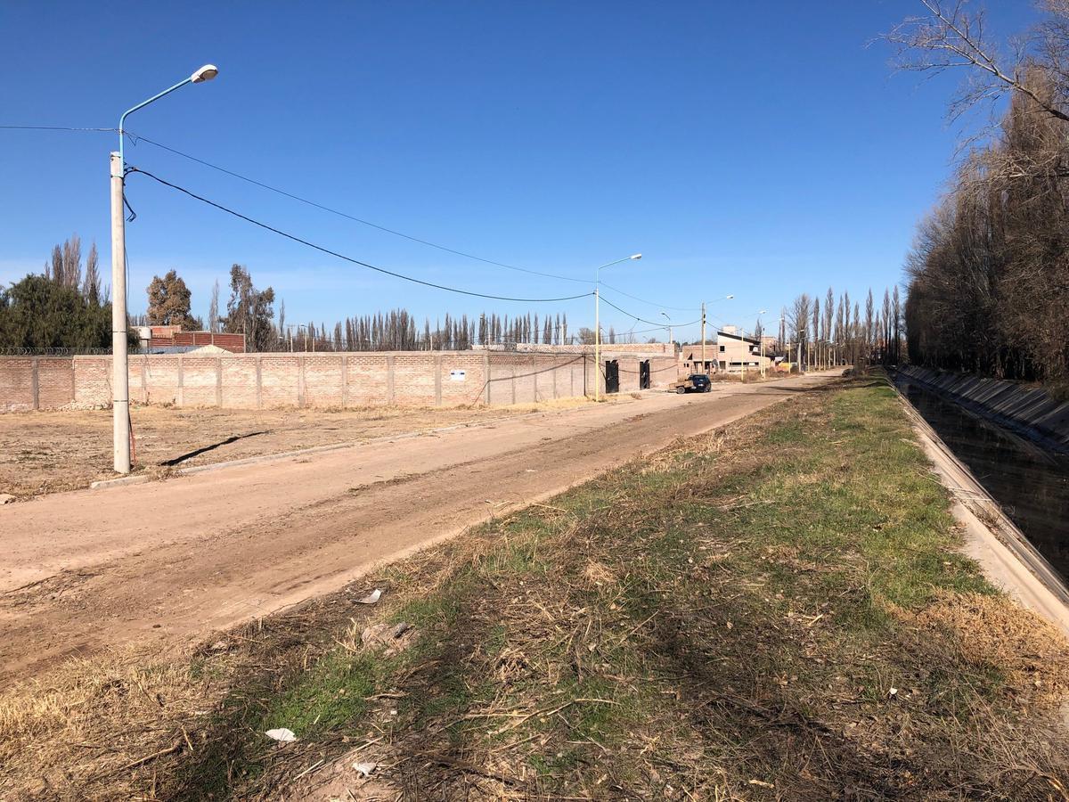 Foto de Terreno de 400 mts2 con todos los servicios y excelente ubicación, imagen 5