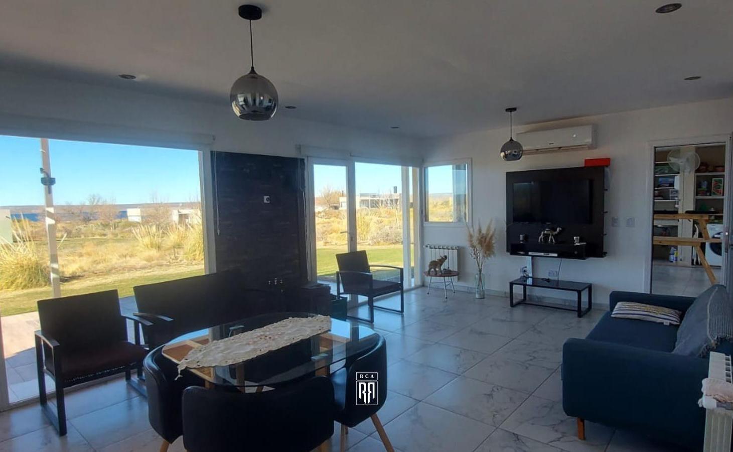 Foto de Casa en Venta - La Península - Mari Menuco, imagen 5