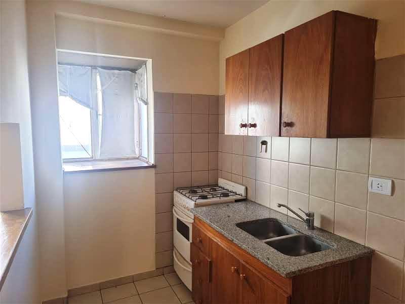 Foto de Departamento en alquiler un dormitorio con cochera - Cipolletti Centro, imagen 5