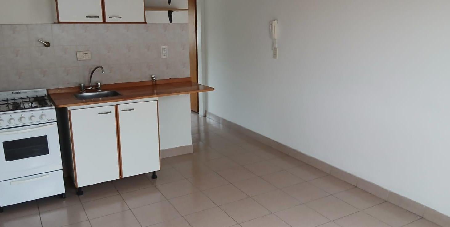 Foto de Alquiler departamento Ciudad de Neuquen, imagen 2