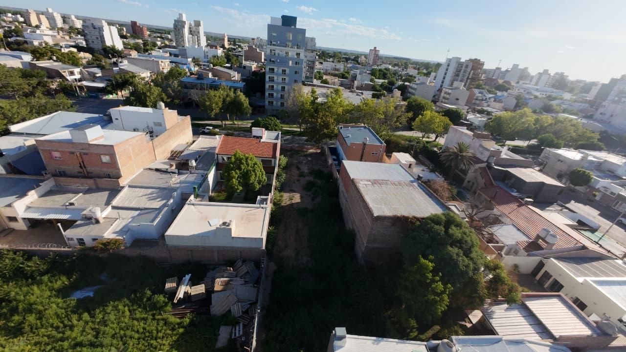 Foto de Lote 12x50 - Apto Desarrollo Cipoletti sobre Av. Alem - 600 m2 ., imagen 4