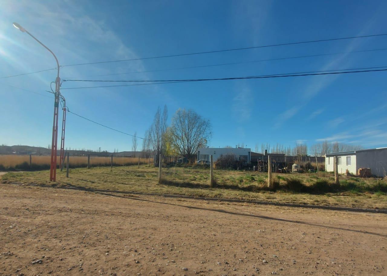 Foto de LOTE EN ESQUINA - 466 m2 - Fernandez Oro, imagen 2